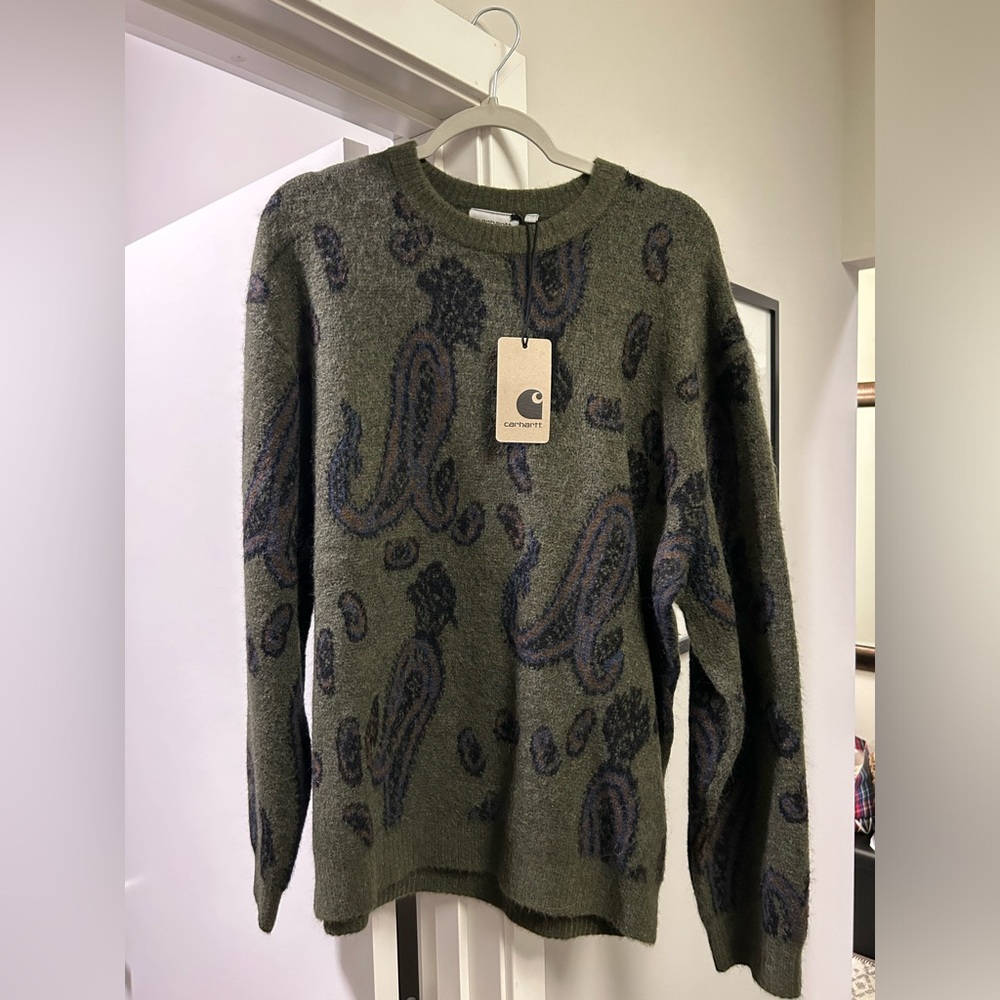 Men’s Jcrew X Carhartt crew neck sweater, size L